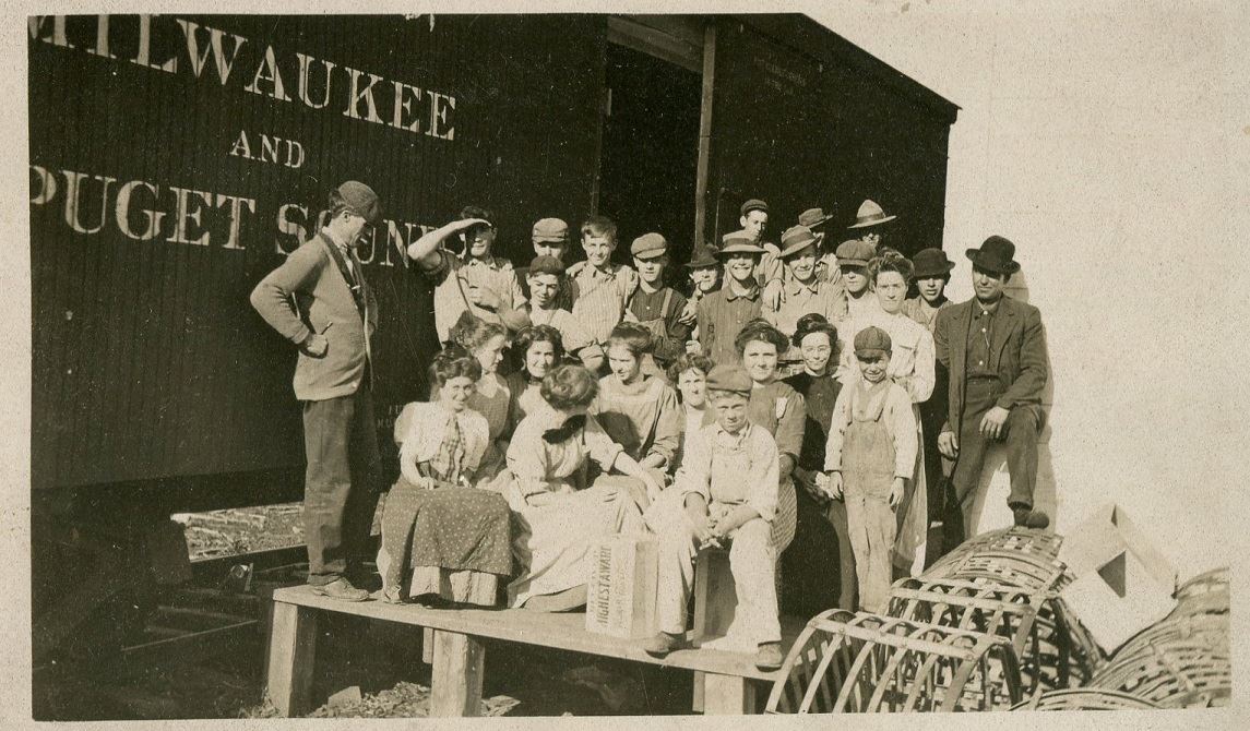 People - Train Group